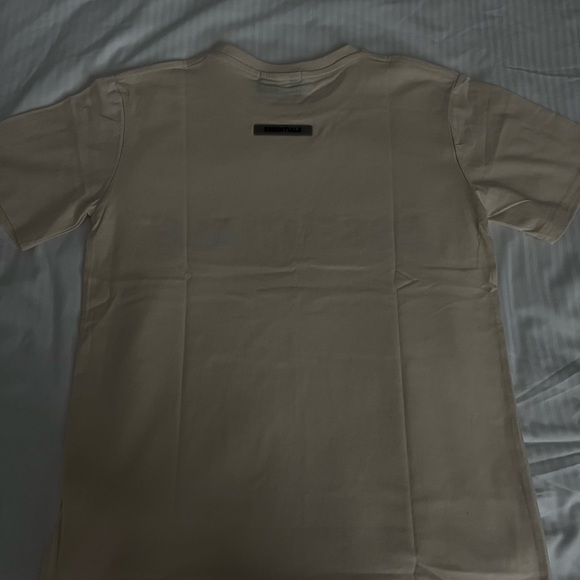 Essentials T-Shirt, Cream, medium - Picture 2 of 2